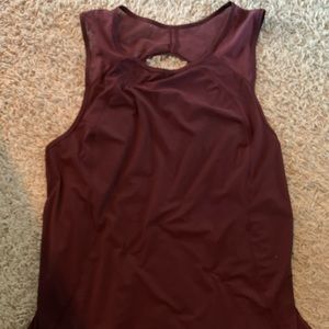 Lululemon tank